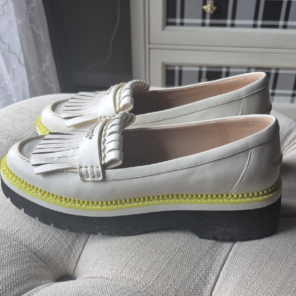 NWOT Kate Spade Leather Kiltie Loafers White, Yellow Trim Sz.9 Retail $248.